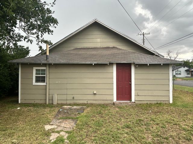 204 E 11th Street, San Angelo, TX 76903