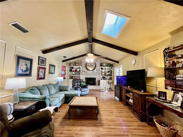 6306 Revolution Dr, Corpus Christi, TX 78413