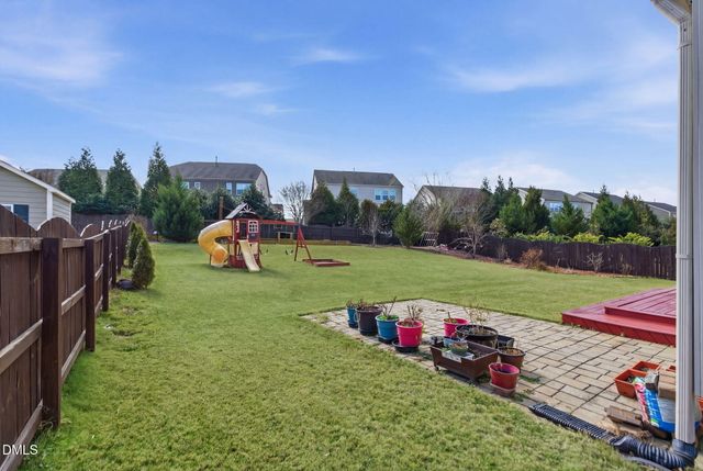 1116 Trotter Bluffs Drive, Holly Springs, NC 27540