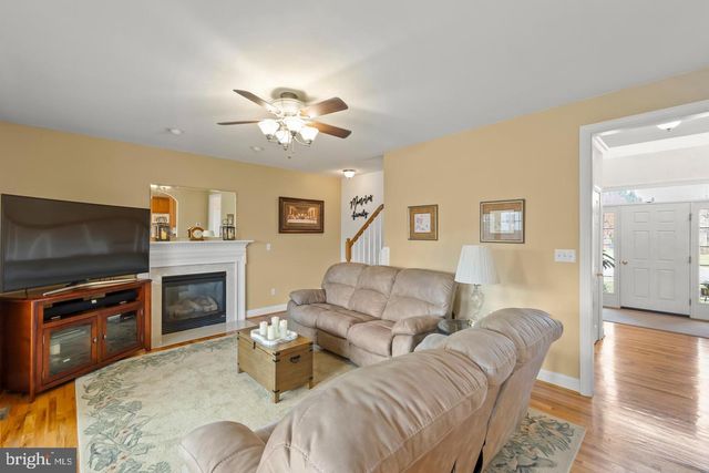 104 MONET TER, Winchester, VA 22602