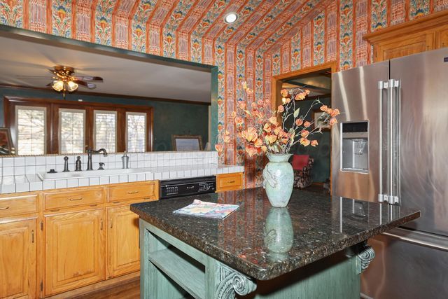 2202 S TRAVIS Street, Amarillo, TX 79109