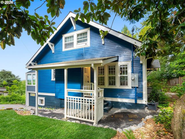 7100 Sw BRIER Pl, Portland, OR 97219
