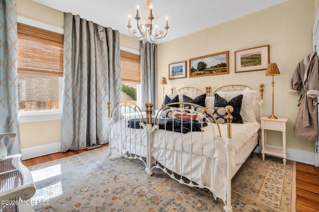 702 River Road, Fair Haven, NJ 07704