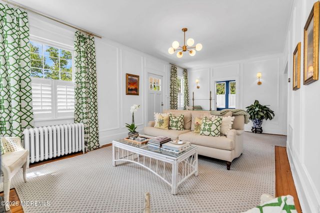 702 River Road, Fair Haven, NJ 07704