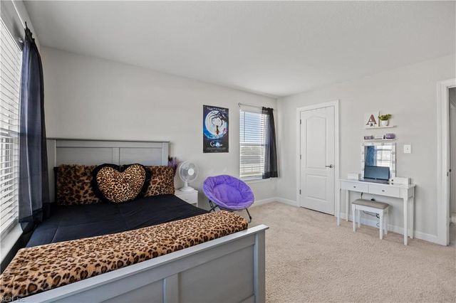 104 Ashbee CT, Moyock, NC 27958