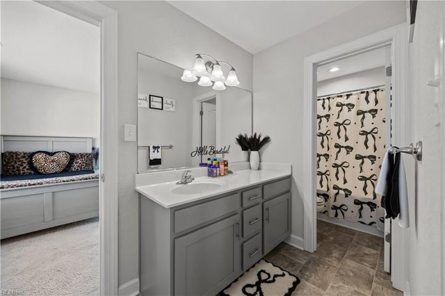 104 Ashbee CT, Moyock, NC 27958