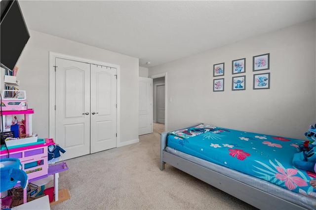 104 Ashbee CT, Moyock, NC 27958