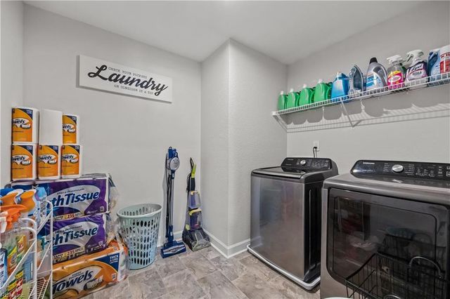 104 Ashbee CT, Moyock, NC 27958