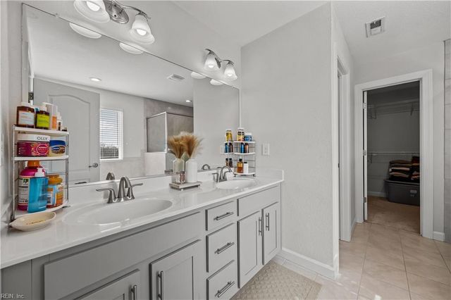 104 Ashbee CT, Moyock, NC 27958