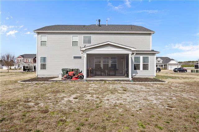 104 Ashbee CT, Moyock, NC 27958