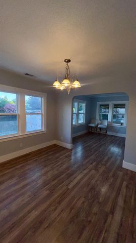 3621 43rd St, Sacramento, CA 95817