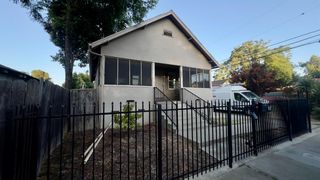 3621 43rd St, Sacramento, CA 95817