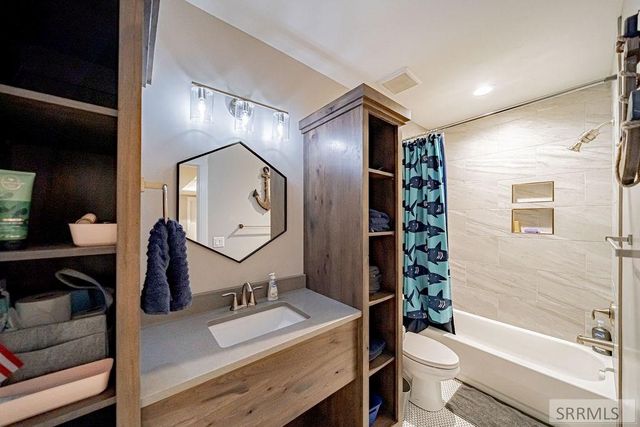 1101 Castle Pines Road, Rexburg, ID 83440