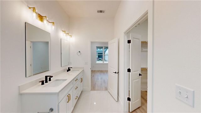 2329 S 31st Street, Rogers, AR 72758