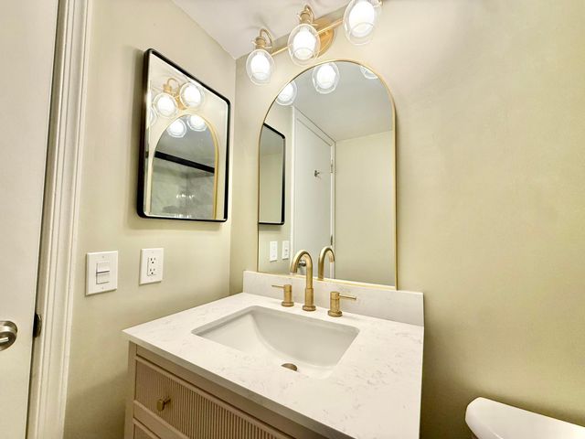 179 Waterside Drive 179, Hypoluxo, FL 33462