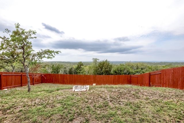 20111 Travis DR B, Lago Vista, TX 78645