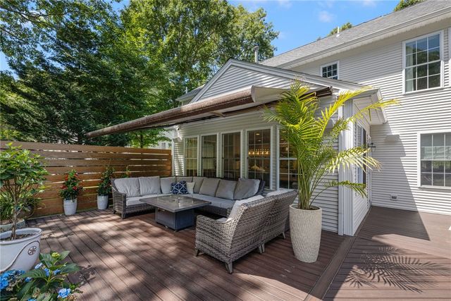 64 Fieldstone Lane, North Kingstown, RI 02874