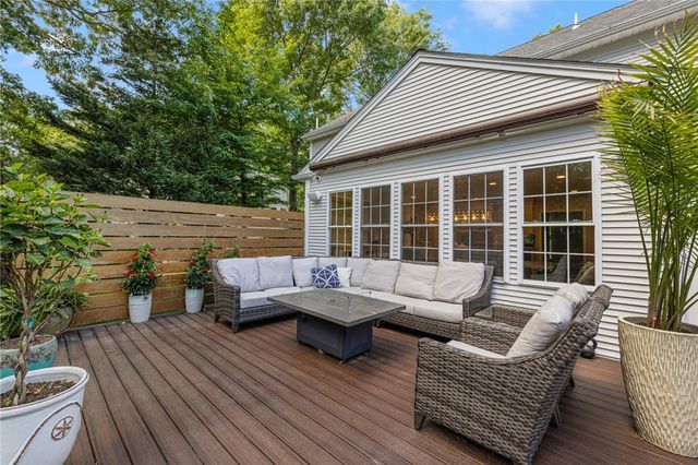 64 Fieldstone Lane, North Kingstown, RI 02874