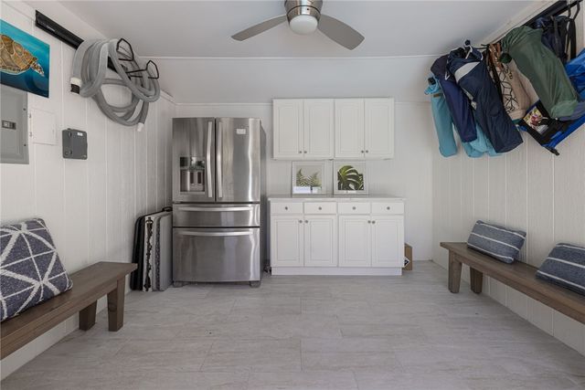 64 Fieldstone Lane, North Kingstown, RI 02874