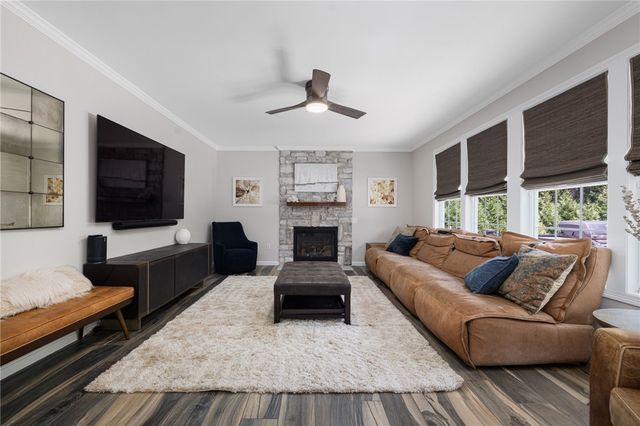 64 Fieldstone Lane, North Kingstown, RI 02874