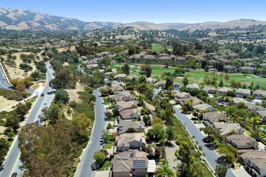 Image 70 of property listing at 5247 Ligurian Court, San Jose, CA 95138