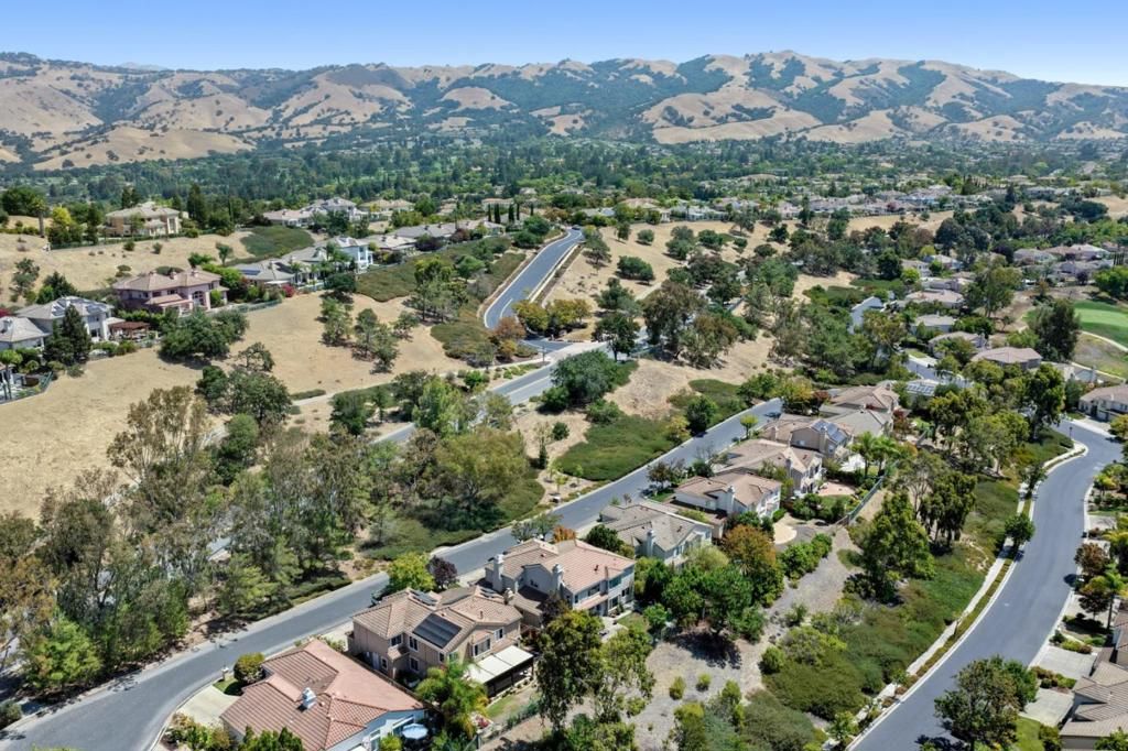Image 72 of property listing at 5247 Ligurian Court, San Jose, CA 95138