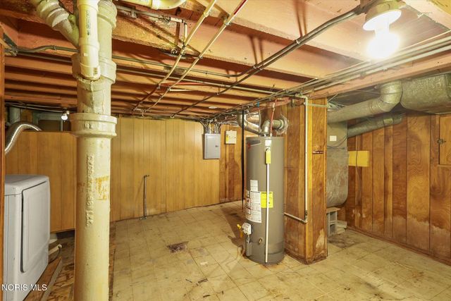 113 E Hudson Street, Toledo, OH 43608