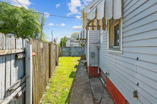 113 E Hudson Street, Toledo, OH 43608