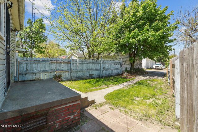 113 E Hudson Street, Toledo, OH 43608