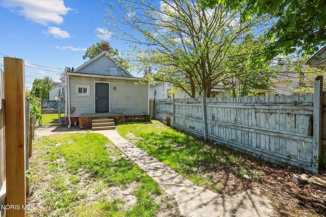 113 E Hudson Street, Toledo, OH 43608