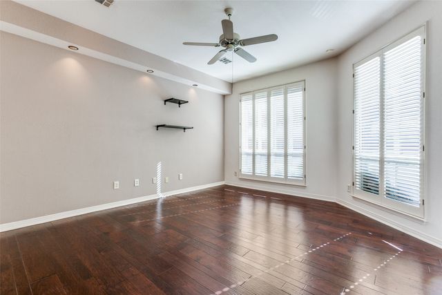 4004 Winter Park Lane, Addison, TX 75001