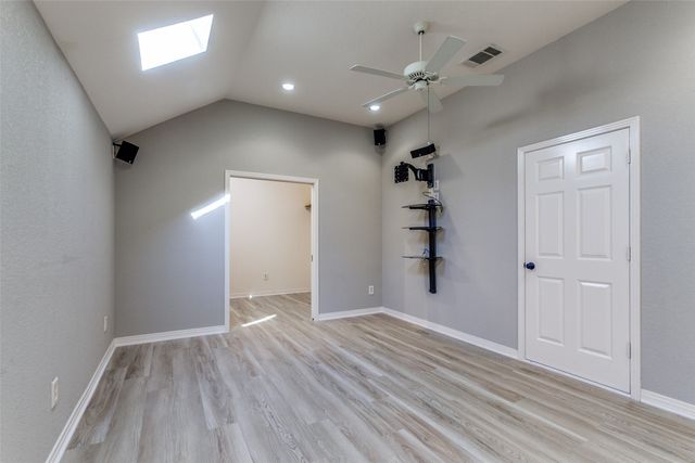 4004 Winter Park Lane, Addison, TX 75001