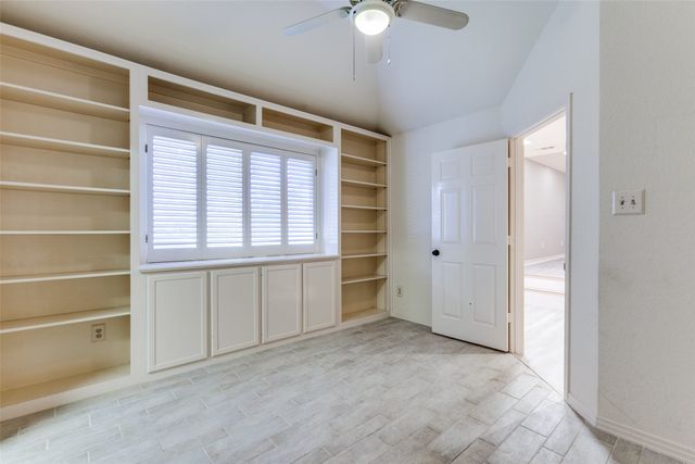 4004 Winter Park Lane, Addison, TX 75001