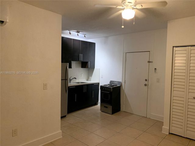 712 SW 56 AV 7B, Coral Gables, FL 33134