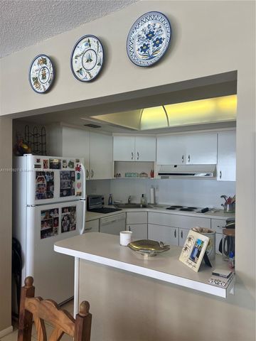 3800 Galt Ocean Dr 1403, Fort Lauderdale, FL 33308