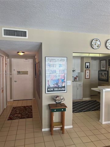 3800 Galt Ocean Dr 1403, Fort Lauderdale, FL 33308