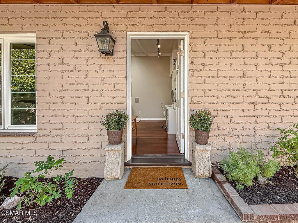 21222 Martinez Street, Woodland Hills, CA 91364 — photo 4