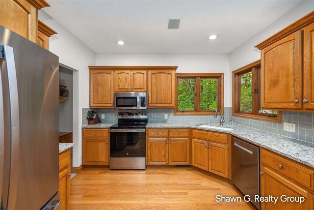 8837 56th Avenue, Hudsonville, MI 49426
