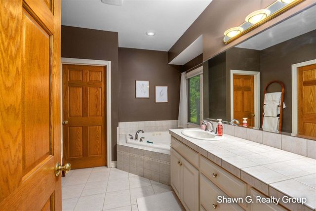 8837 56th Avenue, Hudsonville, MI 49426