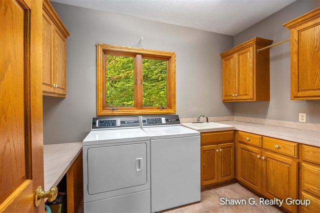 8837 56th Avenue, Hudsonville, MI 49426