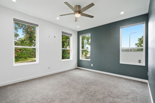 2724 Hondo, Dallas, TX 75219