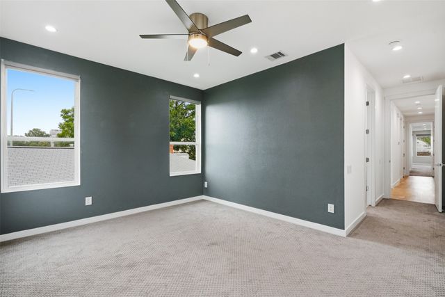 2724 Hondo, Dallas, TX 75219