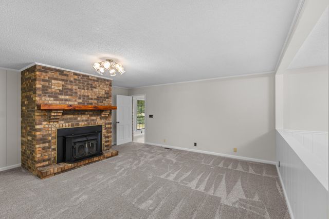 3270 Lake Kathy Road, Tunnel Hill, GA 30755