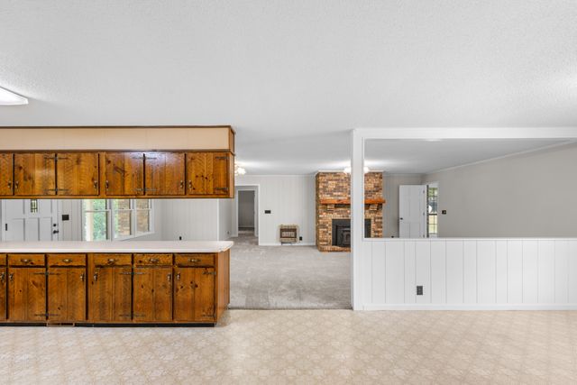 3270 Lake Kathy Road, Tunnel Hill, GA 30755