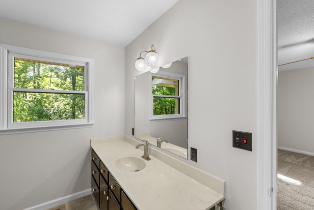 3270 Lake Kathy Road, Tunnel Hill, GA 30755