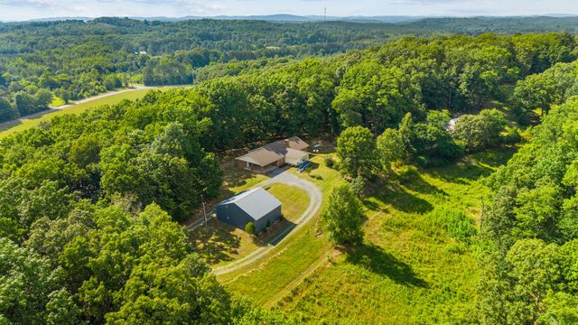 3270 Lake Kathy Road, Tunnel Hill, GA 30755