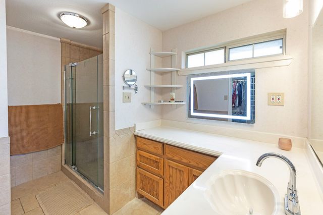 116 Creekview Circle, Maypearl, TX 76064