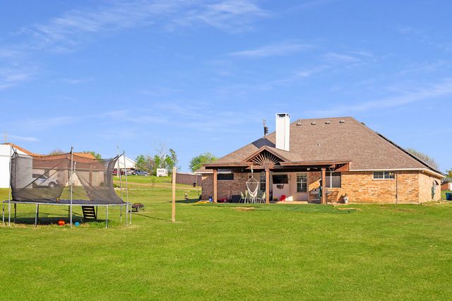 116 Creekview Circle, Maypearl, TX 76064