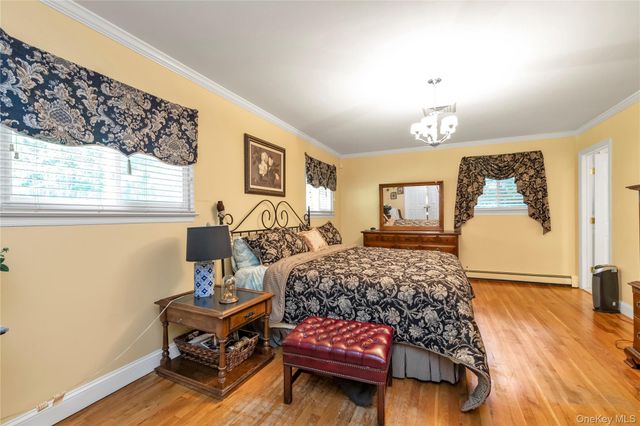 2 Sandpiper Lane, Northport, NY 11768