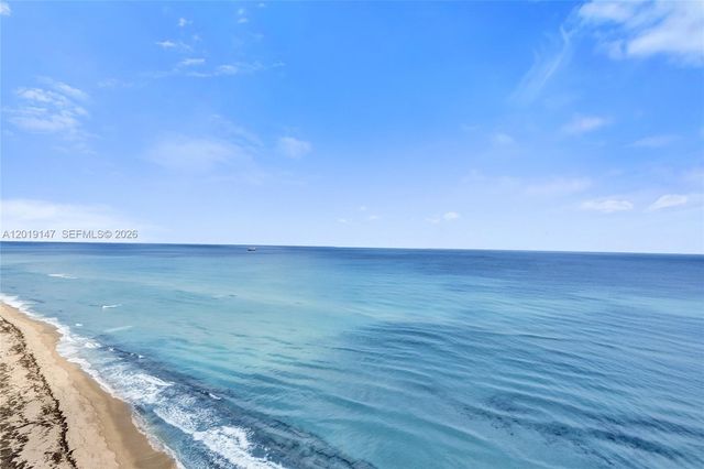 5420 N Ocean Drive 2201, Singer Island, FL 33404